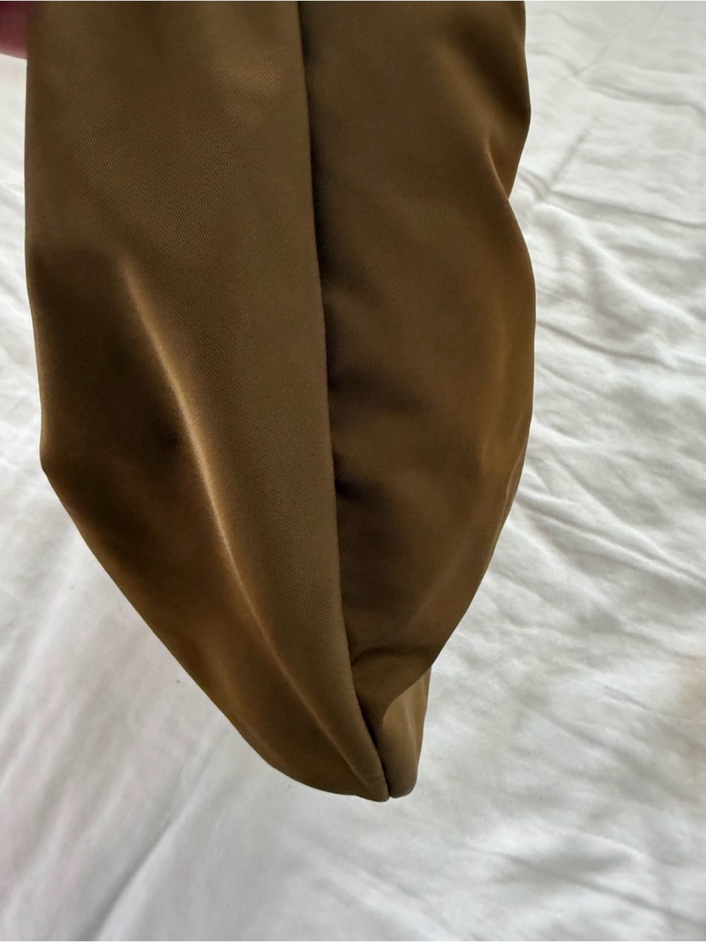 KHAITE Olivia Suede-Trimmed Crescent Shoulder Bag in Brown - Picture 4 of 6
